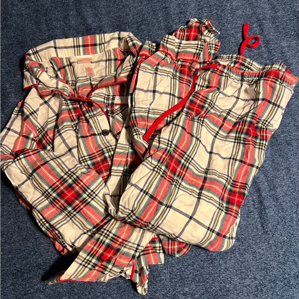 Wondershop Red and White Plaid Pajama Set